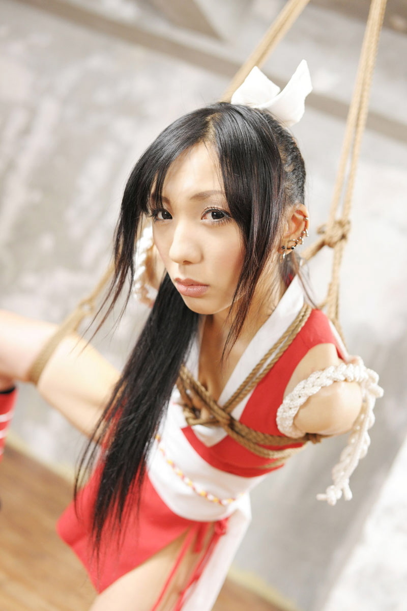 [Cosplay]  King Of Fighters - HOT B. Jennet & MAi Shiranui